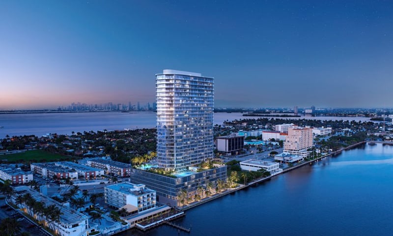CONTINUUM CLUB & RESIDENCES