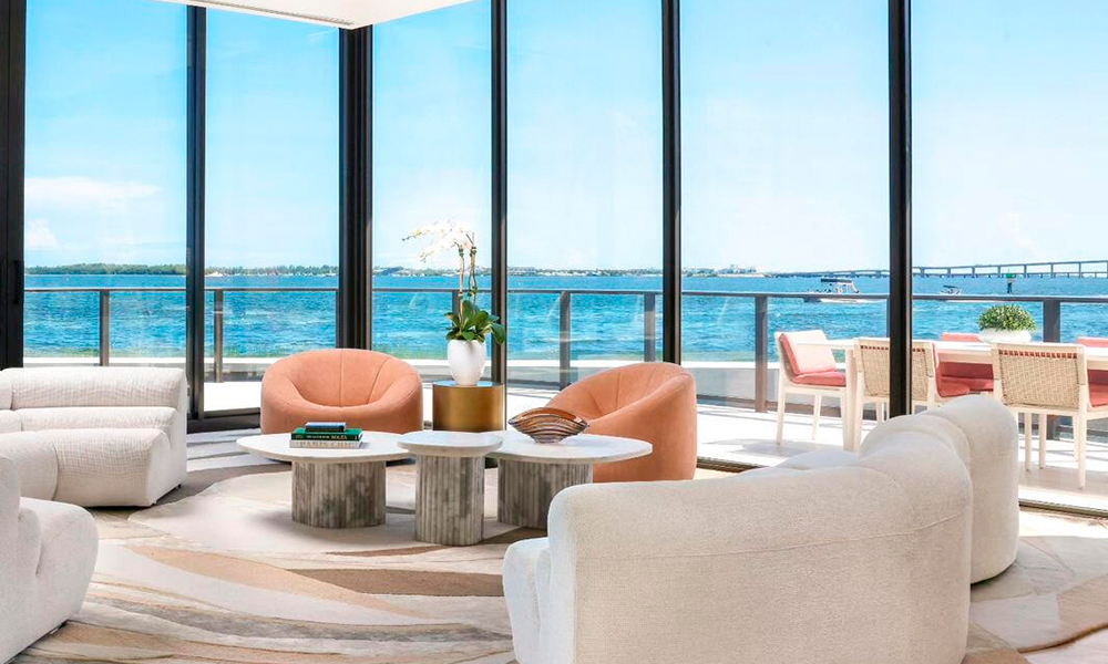 THE RESIDENCES AT MANDARIN ORIENTAL