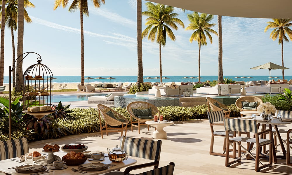 09-St-Regis-Sunny-Isles-Terrace ST REGIS SUNNY ISLES BEACH