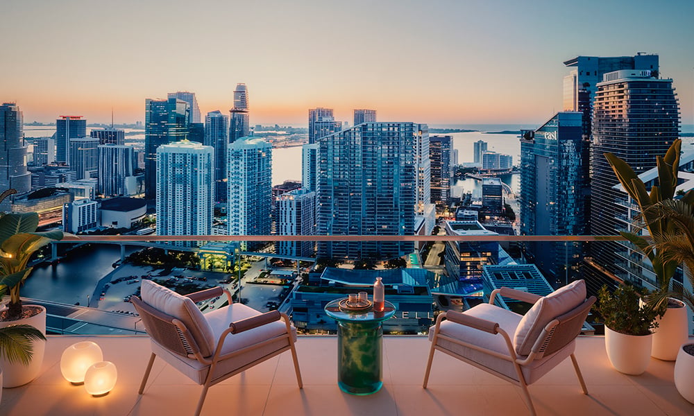 THE STANDARD RESIDENCES BRICKELL