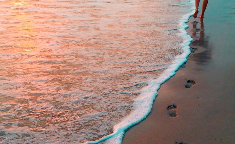 780