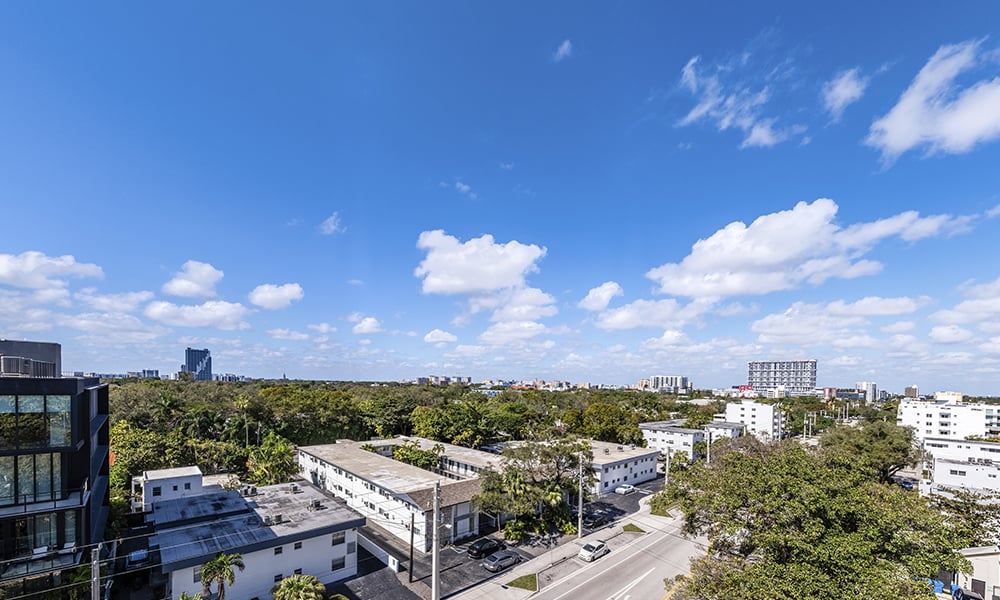 THE LINCOLN COCONUT GROVE