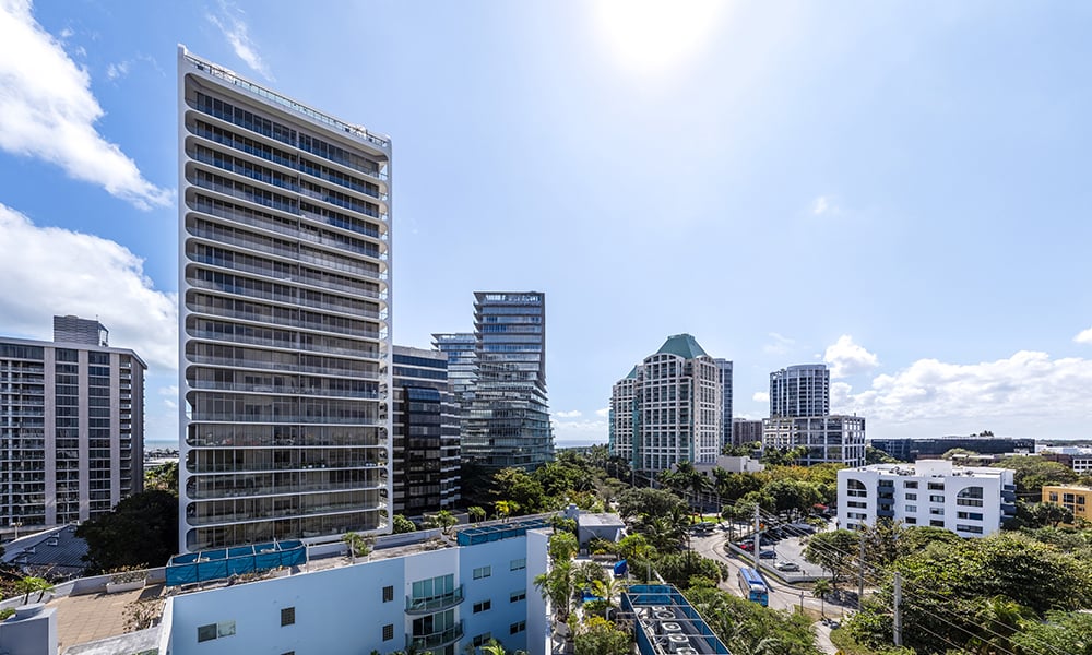 THE LINCOLN COCONUT GROVE
