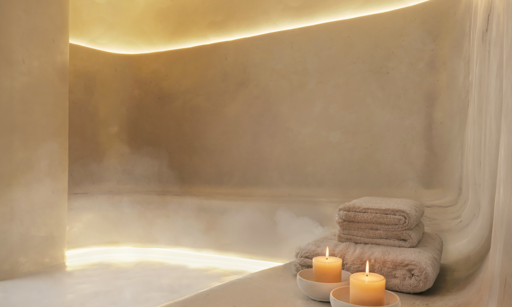 THE RESIDENCES AT MANDARIN ORIENTAL