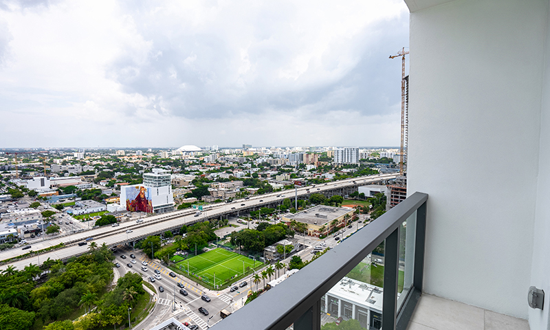 SMART BRICKELL MIAMI TOWER II