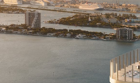 Midtown - Edgewater Condo