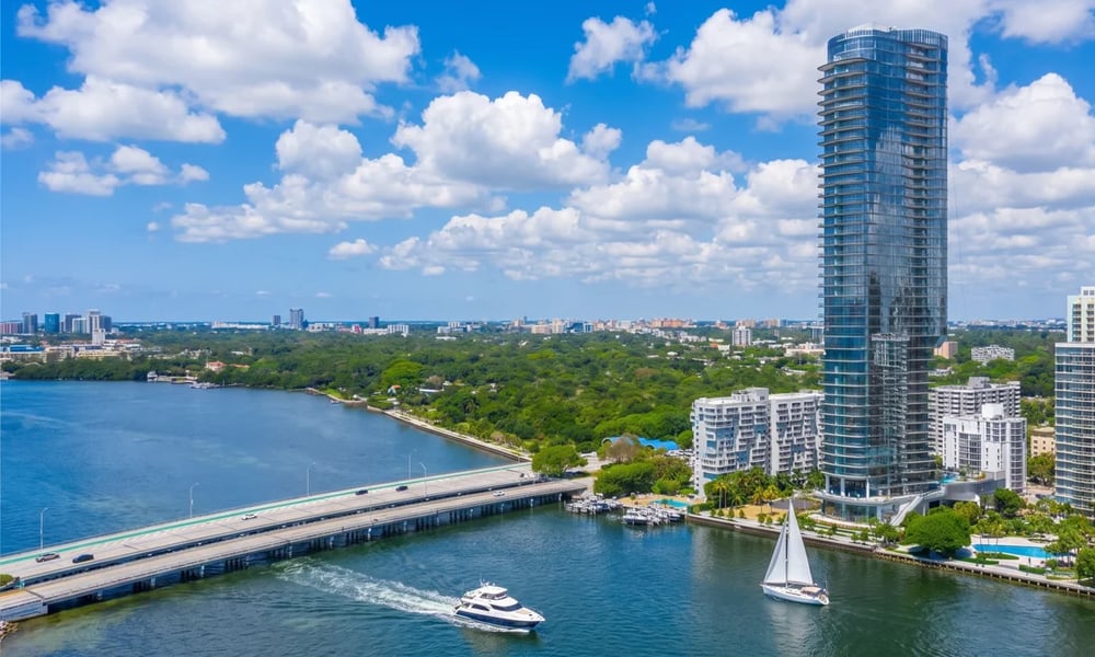 UNAResidencesBrickellCondo UNA RESIDENCES